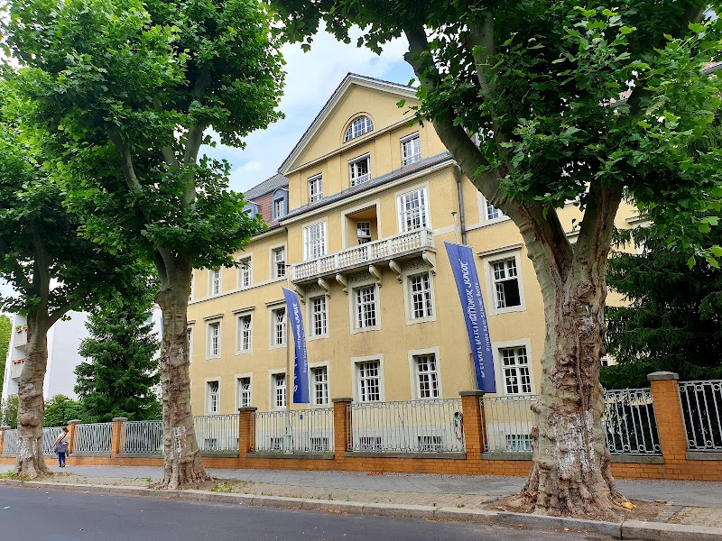 Berlin IB World Academy